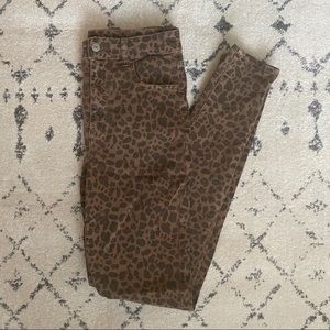 Cheetah print American Eagle super hi-rise jegging